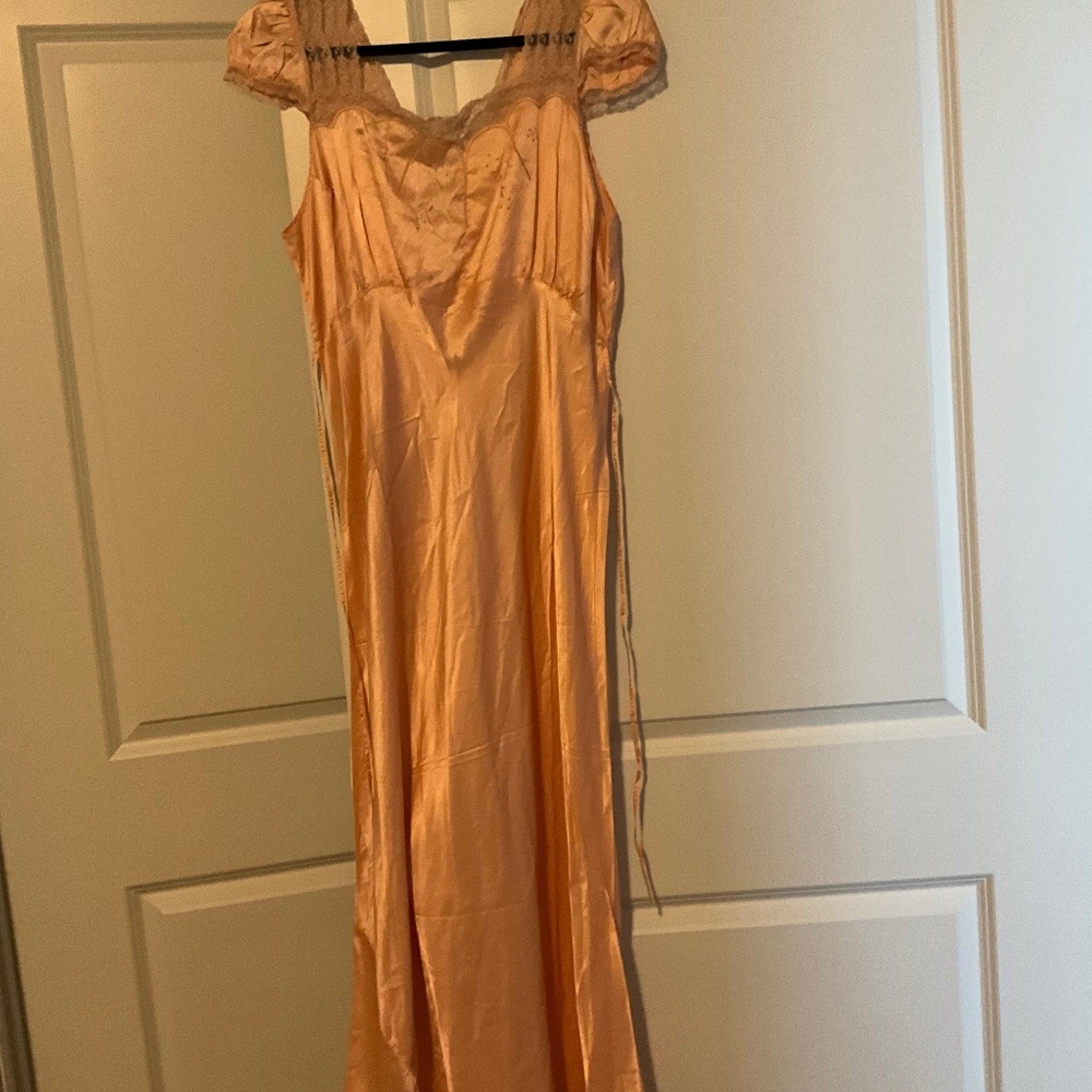 1930s peach evening dress